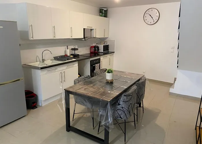 Apartment La Troyenne